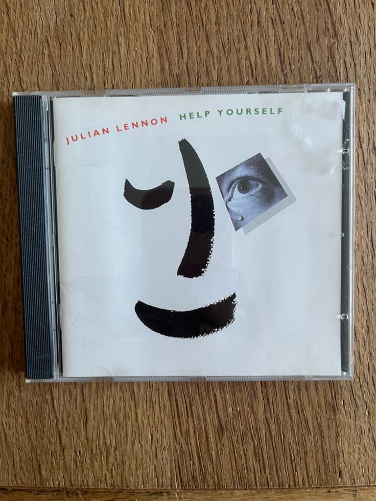 Julian Lennon, (zoon van John Lennon) Help yourself, Ophalen of Verzenden, Zo goed als nieuw