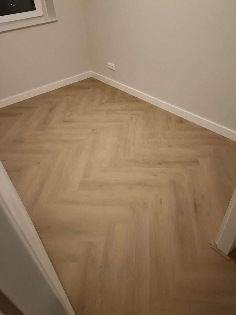 Laminaat leggen met Spoed en ruim ervaring 0684137011, Huis en Inrichting, Stoffering | Vloerbedekking, Ophalen of Verzenden
