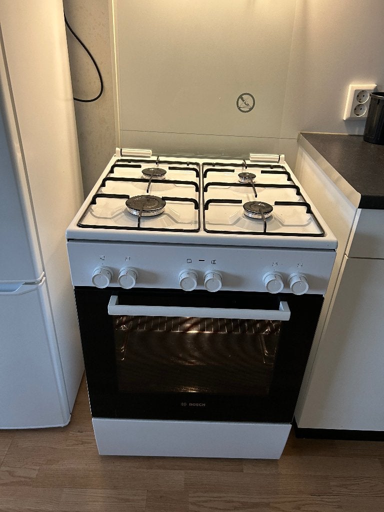 Bosch gasfornuis met oven, Ophalen, Gebruikt, 60 cm of meer, 4 kookzones