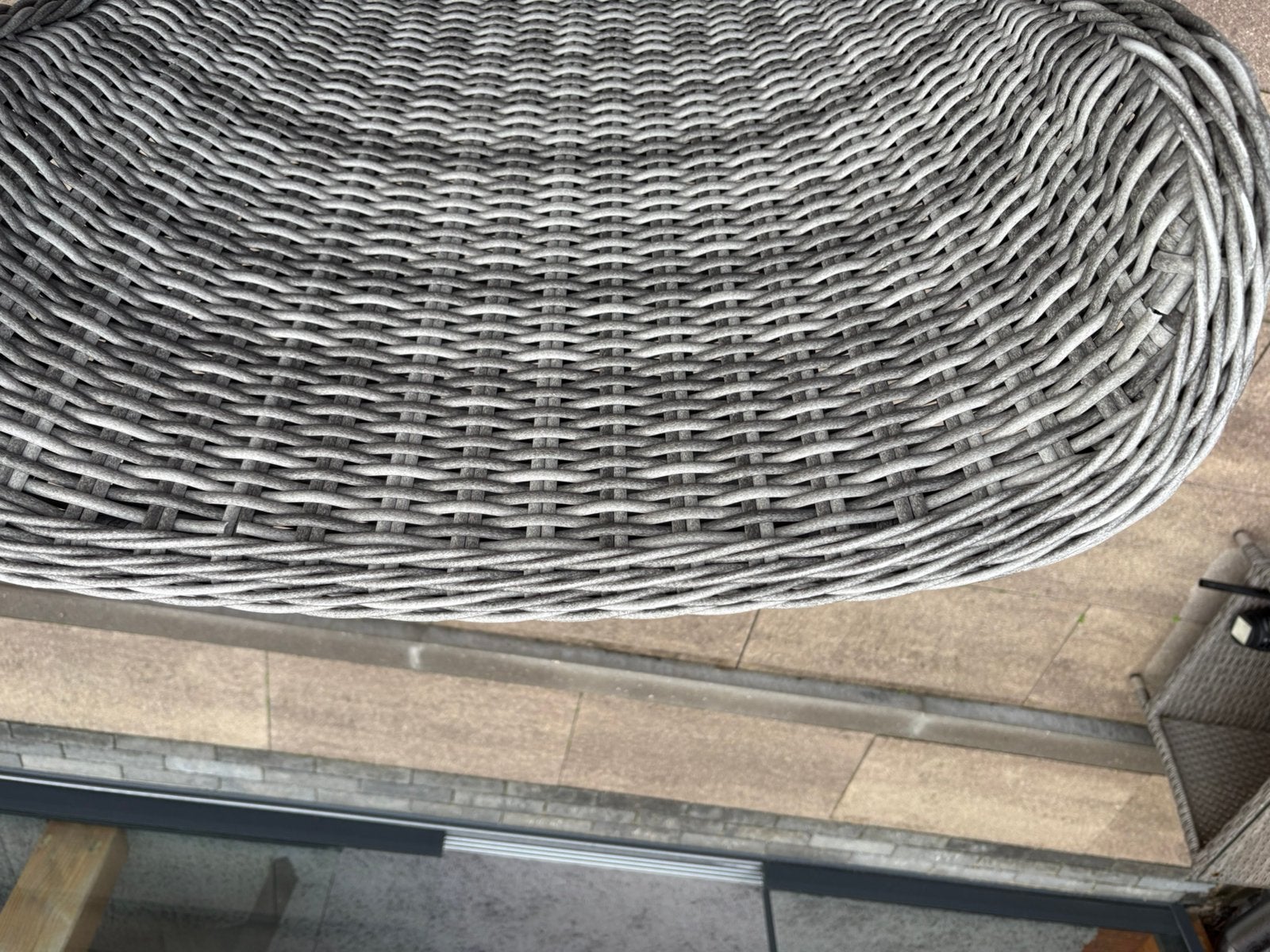 Tuinstoelen en tuintafel, Ophalen, 4 zitplaatsen, Gebruikt, Wicker