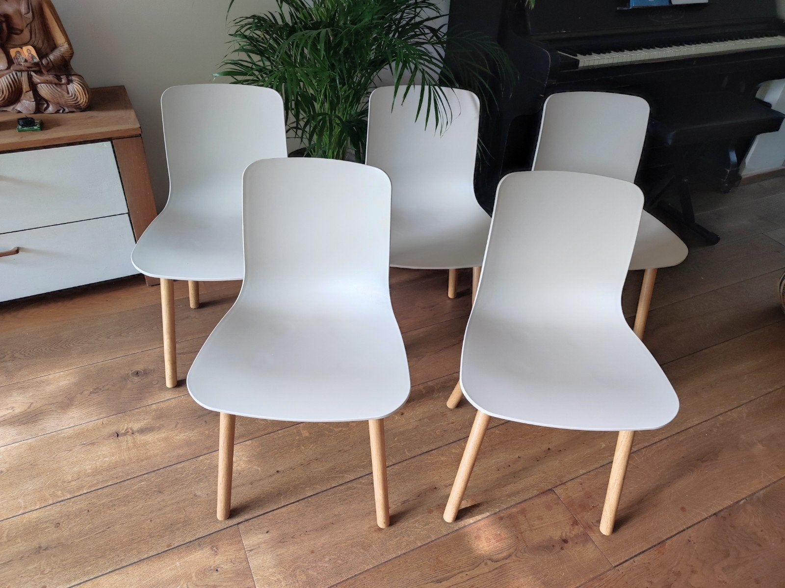 Vitra HAL Wood Stoelen - Jasper Morrison Design (5 stuks), Wit, Zo goed als nieuw, Vijf, Zes of meer stoelen, Modern, Design, Minimalistisch