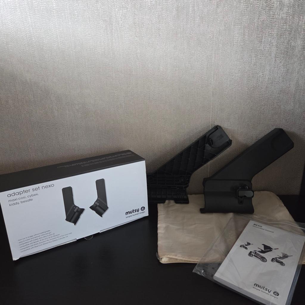 Mutsy Nexo Adapters voor diverse autostoeltjes, Ophalen of Verzenden, Zo goed als nieuw, Mutsy