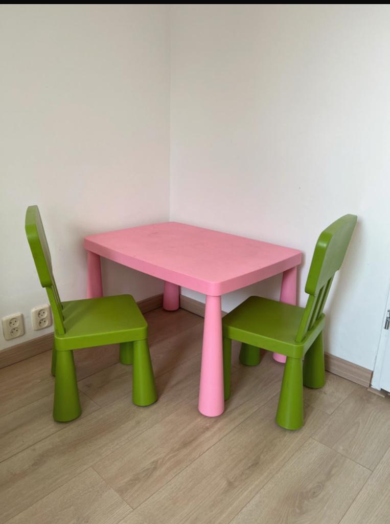 Ikea Mammut table 77x55 cm and 2 chairs, Ophalen, Gebruikt, Tafel(s) en Stoel(en)