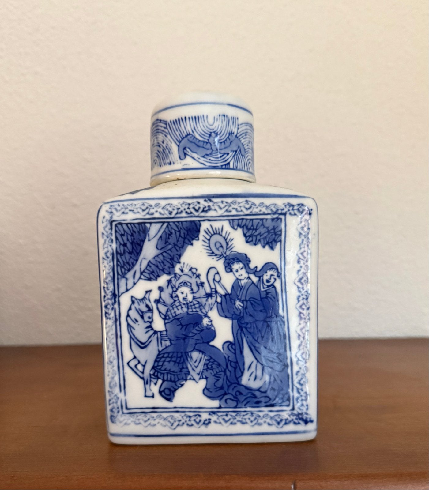 Antieke Chinese Porseleinen Theebus met Blauw-Wit Decor, Ophalen of Verzenden