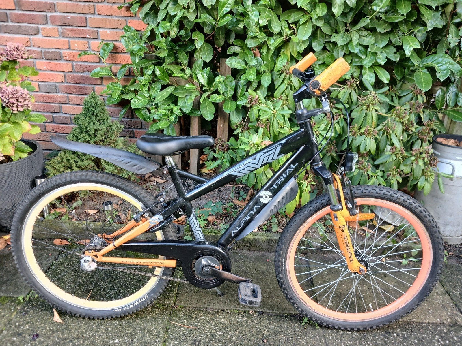 stoere gebruikte 24 inch jongens fiets Alpina Trial, Ophalen, Terugtraprem, Alpina, Handrem
