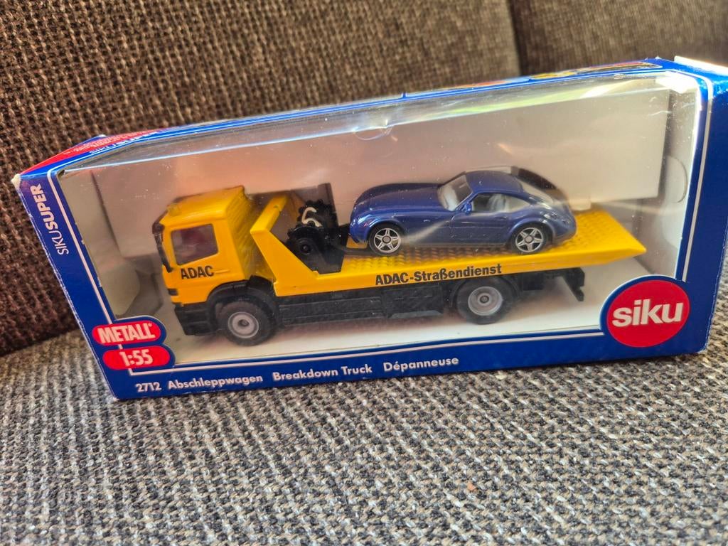 Siku ADAC Autotransporter met Auto - Nieuw in Verpakking, Hobby en Vrije tijd, Modelauto's | Overige schalen, Ophalen of Verzenden