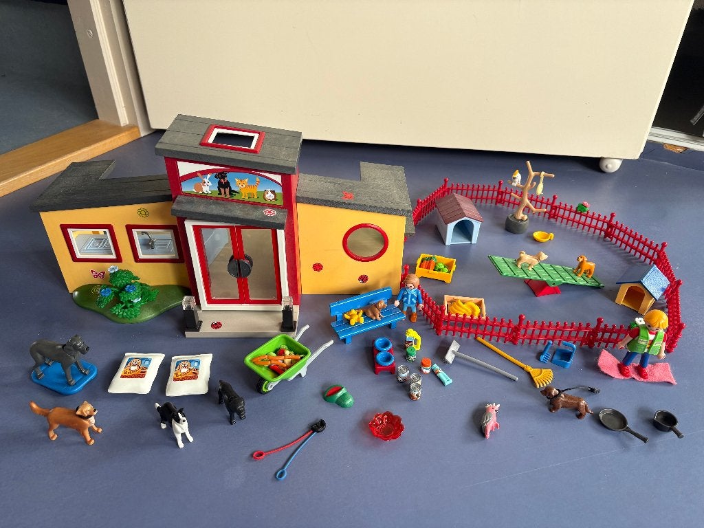 Playmobil City Life Dierenpension 9275, Gebruikt, Complete set, Overige typen, Ophalen of Verzenden
