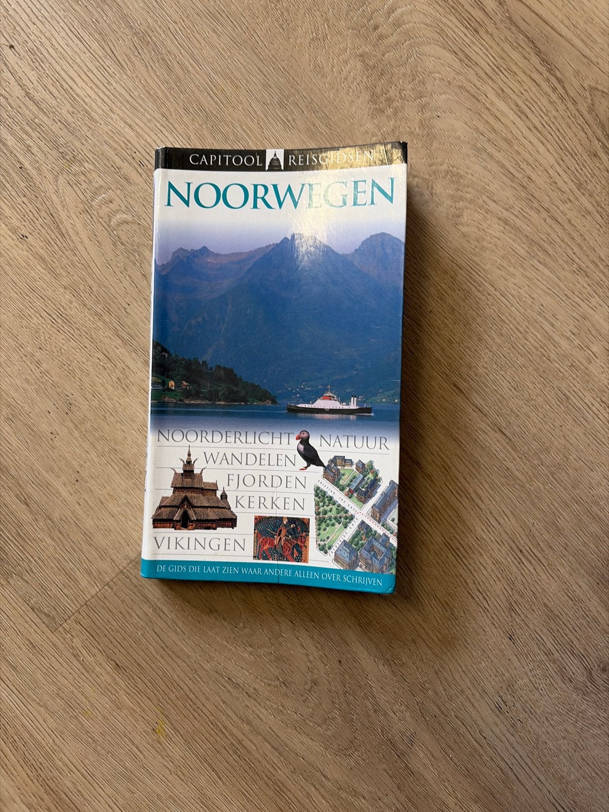 Capitool Reisgids Noorwegen - Ontdek fjorden en meer!, Capitool, Europa, Ophalen of Verzenden, Zo goed als nieuw