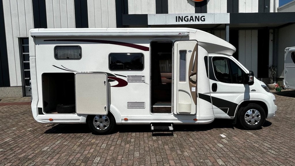 Caravans And Camping Eura