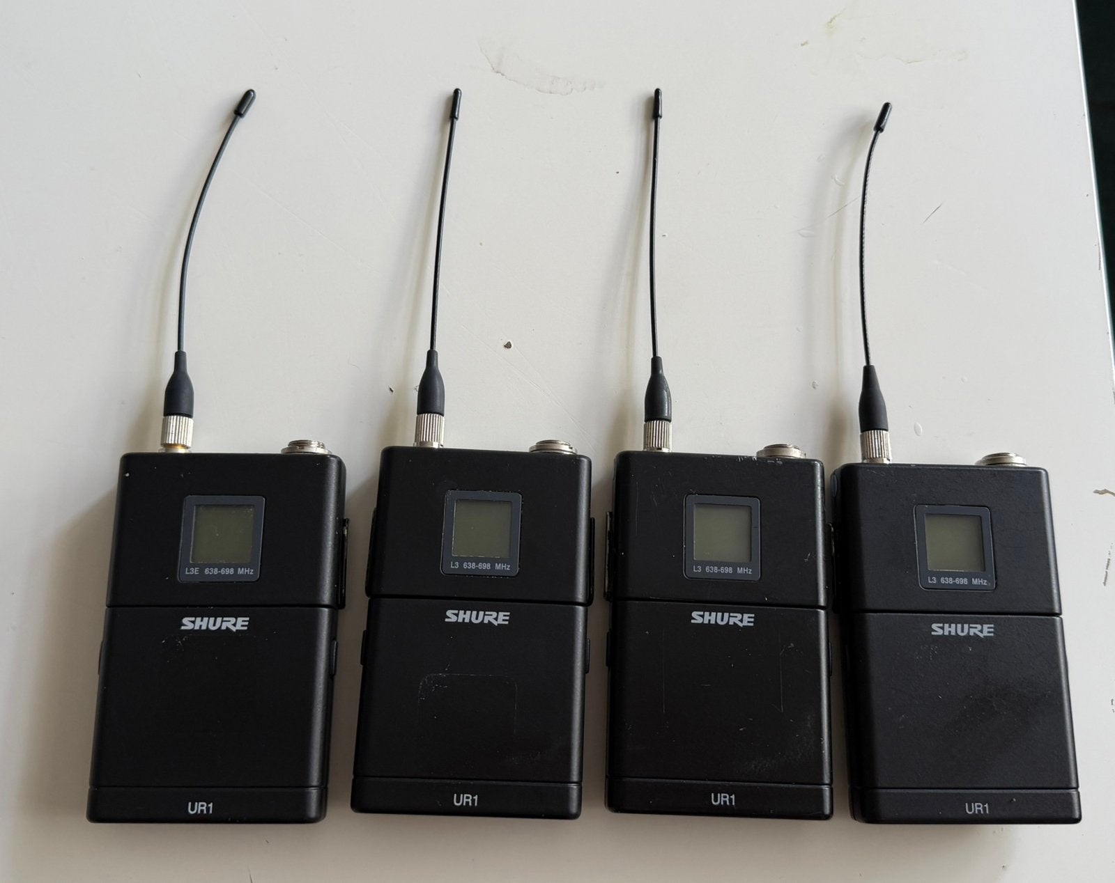 Shure UR1 L3E - H4 - J5 - Q5 - P8 - R9, Muziek en Instrumenten, Microfoons, Ophalen, Zo goed als nieuw, Zangmicrofoon