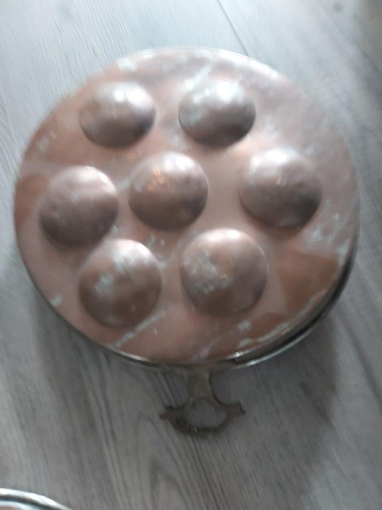Antieke Franse koperen esgargot pan, Ophalen