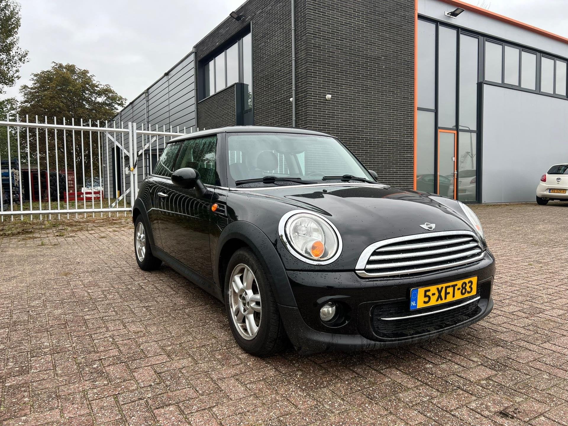 Mini Mini 1.6 Cooper D Euro5 APK!, Auto's, Voorwielaandrijving, Euro 5, Gebruikt, 4 cilinders