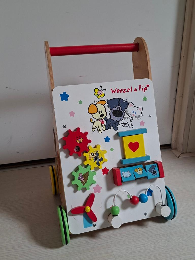 Woezel en Pip Houten Loopwagen met Activiteiten, Ophalen of Verzenden, Gebruikt, Overige typen, Met wieltjes