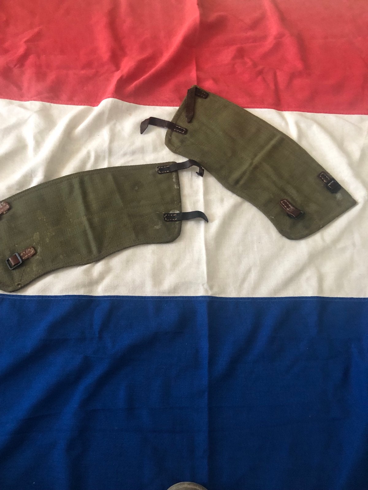 Vintage Nederlandse Leger Beenstukken - MVO 1953, Ophalen of Verzenden, Landmacht, Nederland, Kleding of Schoenen