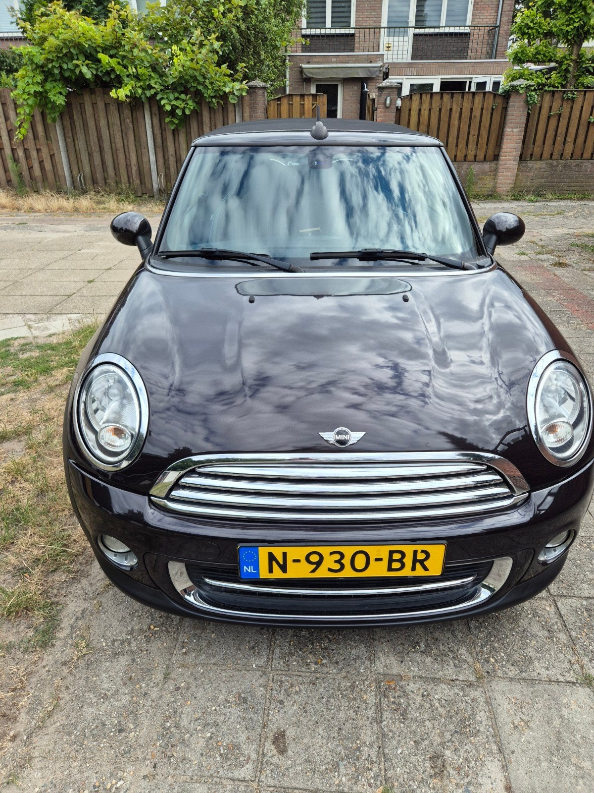Mini 1.6 Cooper Cabrio 2012 Bruin, Auto's, Open dak, 4 cilinders, 4 stoelen, Leder
