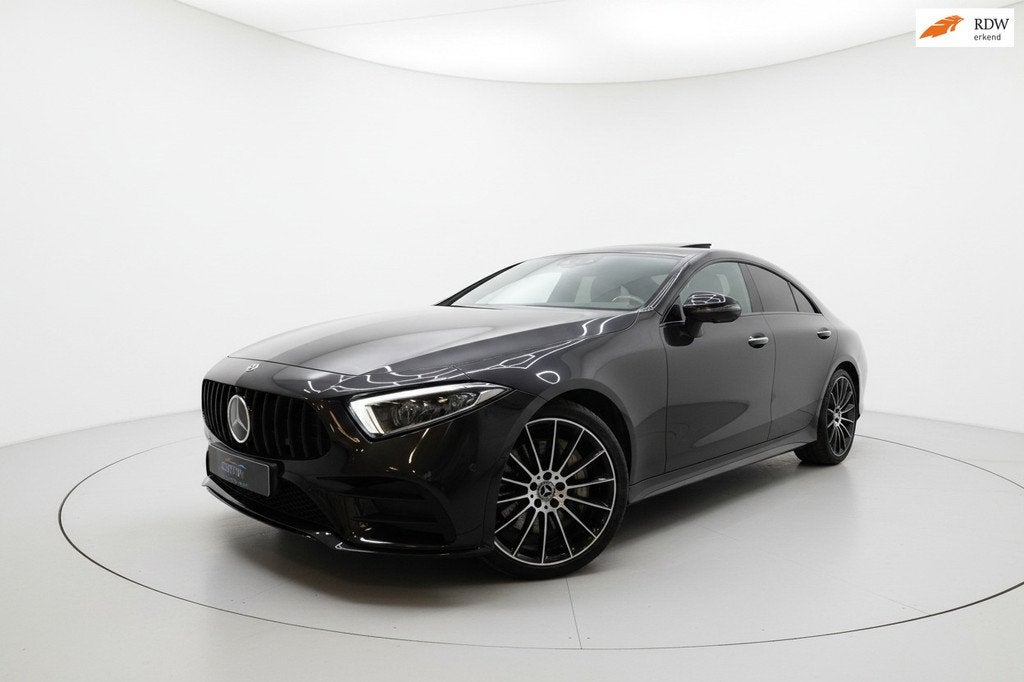 Mercedes-Benz CLS-klasse 450 4MATIC AMG DAK SFEER 360 DIST, Auto's, Gebruikt, 367 pk, Leder, Bedrijf