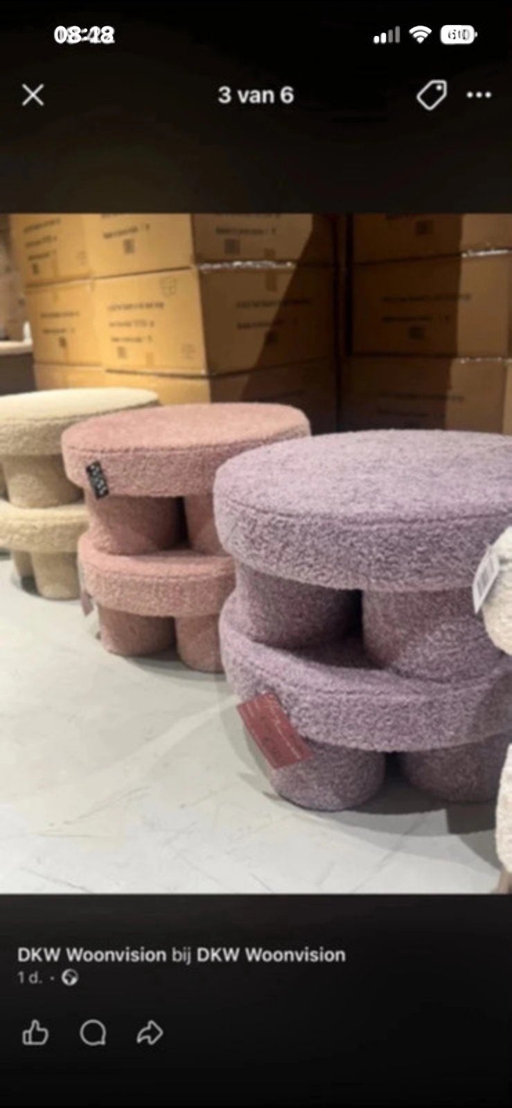 Nieuwe fluffy oudroze poef, nieuw, Nieuw, Ophalen of Verzenden, Stof, 50 tot 75 cm