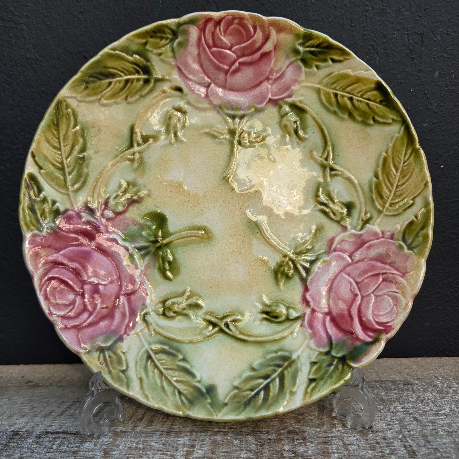 antiek barbotine aardewerk bord roze rozen, Antiek en Kunst, Ophalen of Verzenden