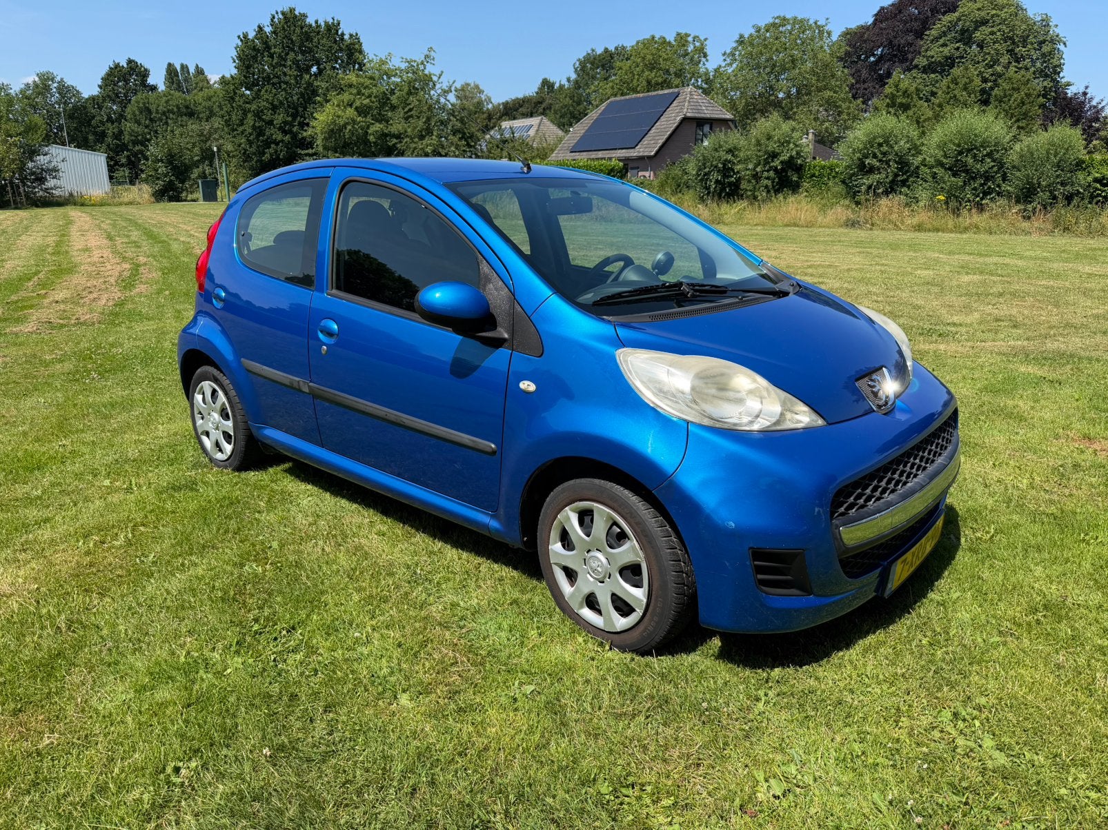Te koop Peugeot 107 5 deurs 2011 Blauw airco, Voorwielaandrijving, Metallic lak, 68 pk, Handgeschakeld