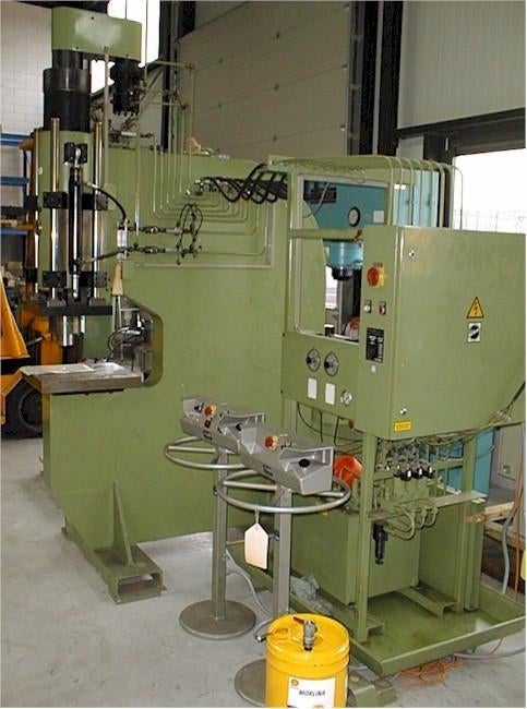 Eckold hydraulische pers 60T, Ophalen, Zo goed als nieuw