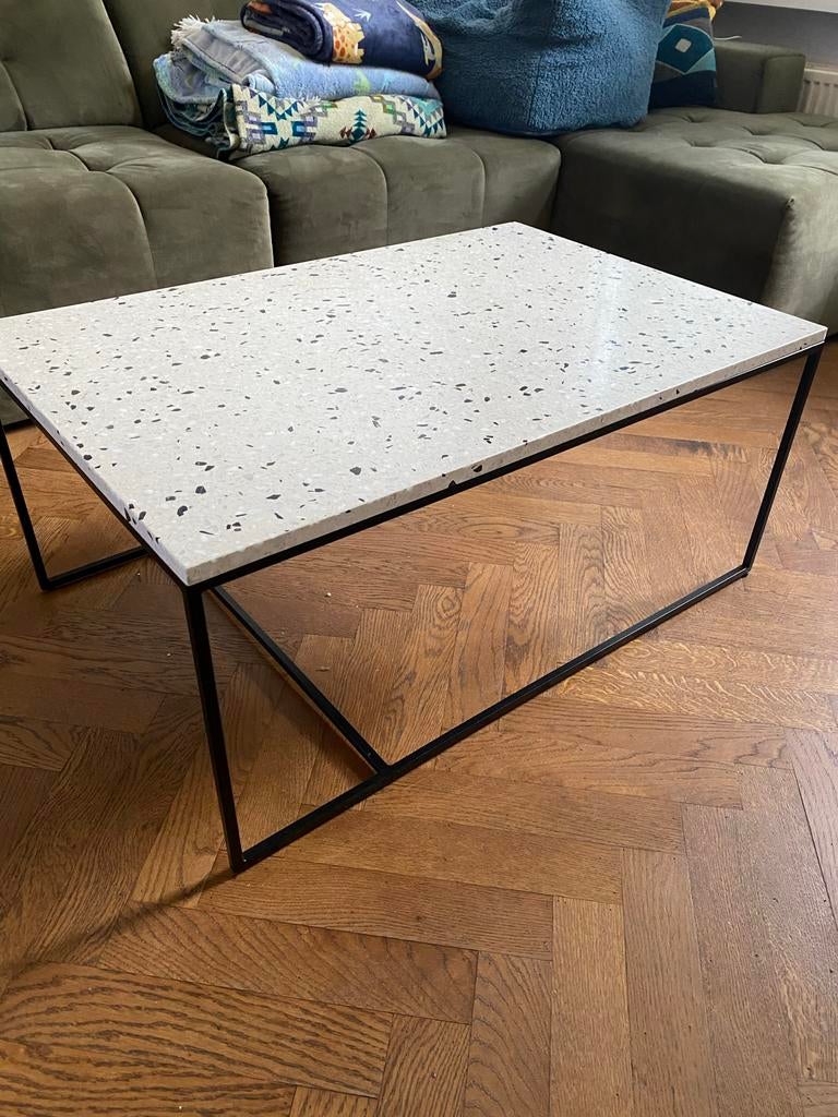 Rechthoekige salontafel Miles - Wit Terrazzo - 90cm, Ophalen, 50 tot 100 cm, Zo goed als nieuw, Metaal