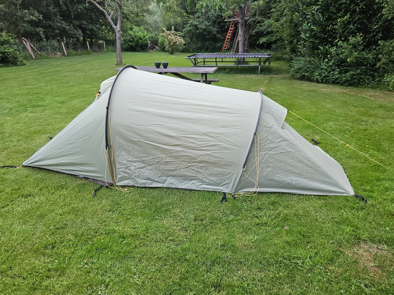 2 persoons trekkerstent, incl grondzeil, Caravans en Kamperen, Ophalen of Verzenden, Gebruikt