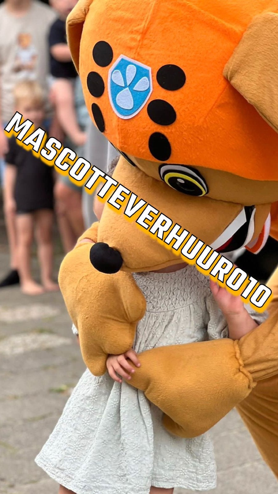 Paw Patrol Zuma mascotte te huur, Ophalen, Zo goed als nieuw, Verjaardag