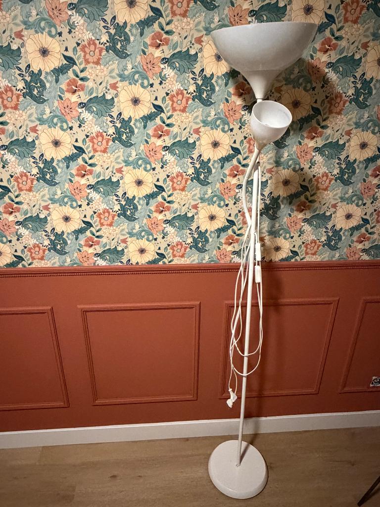 Lamp, Ophalen, Gebruikt, 150 tot 200 cm