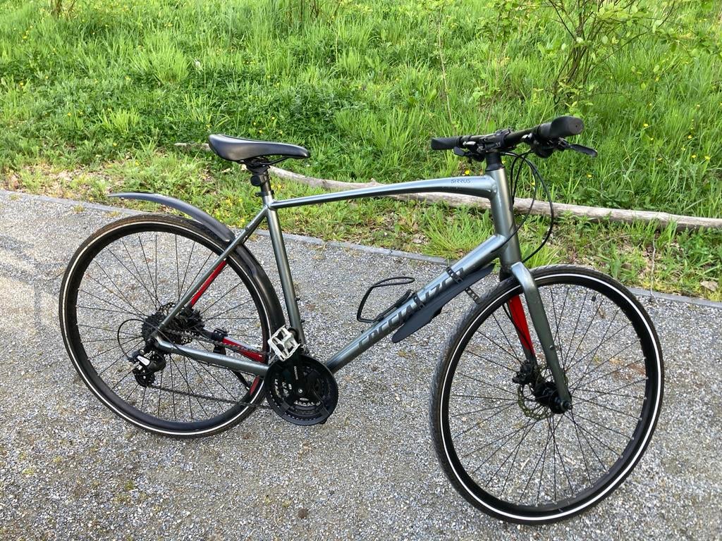 Specialized Sirrus 2020 Hybride Fiets, Fietsen en Brommers, Overige merken, 28 inch, Ophalen of Verzenden, Zo goed als nieuw