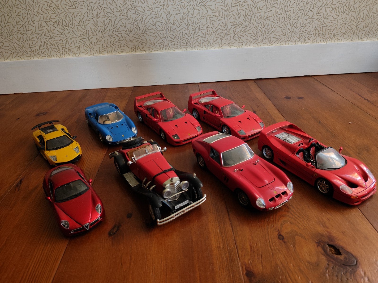 Verzameling modelauto's 1:18 en 1:24, onder andere F40/F50, Hobby en Vrije tijd, Modelauto's | 1:18, Ophalen of Verzenden, Zo goed als nieuw