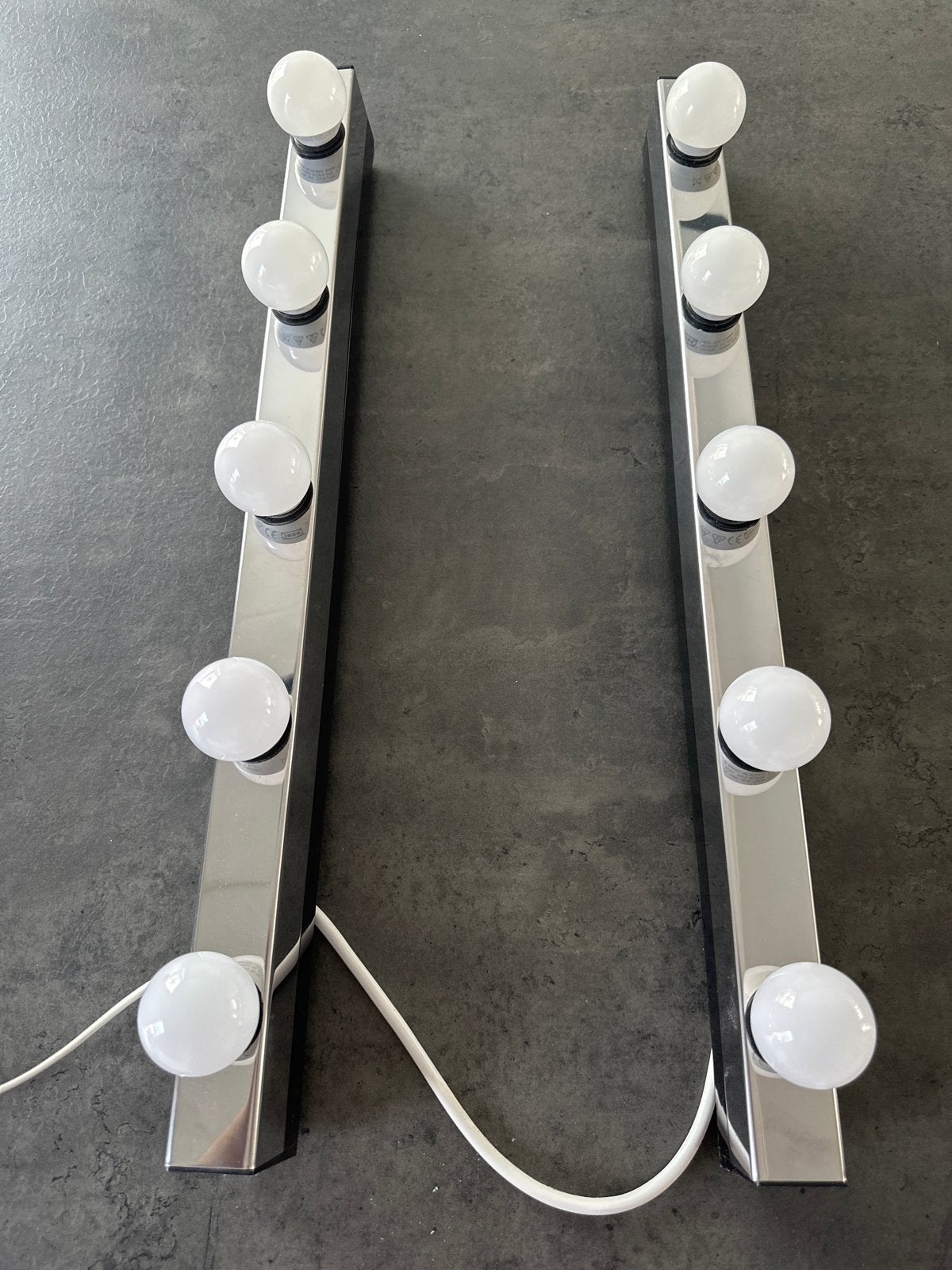 IKEA Musik Make-up Spiegelverlichting (2 stuks), Metaal, Zo goed als nieuw, Zilver, Modern
