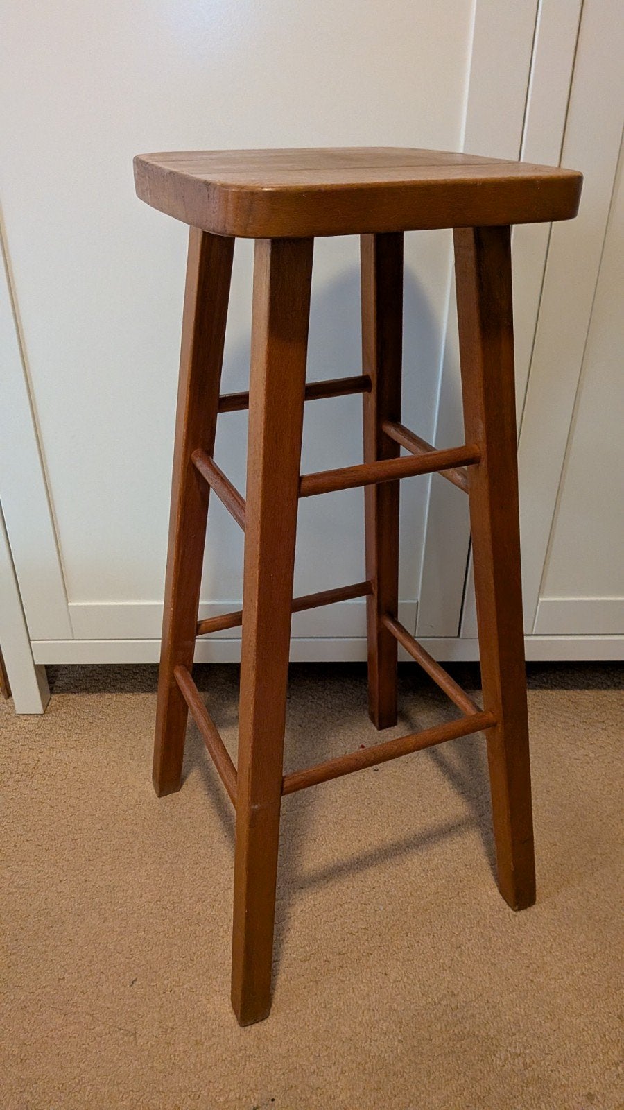 Vintage houten plantentafel / kruk - 75 cm hoog, Huis en Inrichting, Ophalen of Verzenden, Gebruikt, Hout