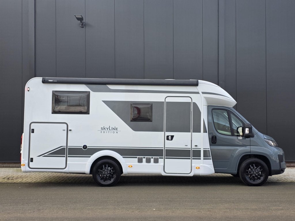 Bürstner Lyseo Time T Skyline 690 G, Automaat, Ringverwarming, Fiat, Koelkast