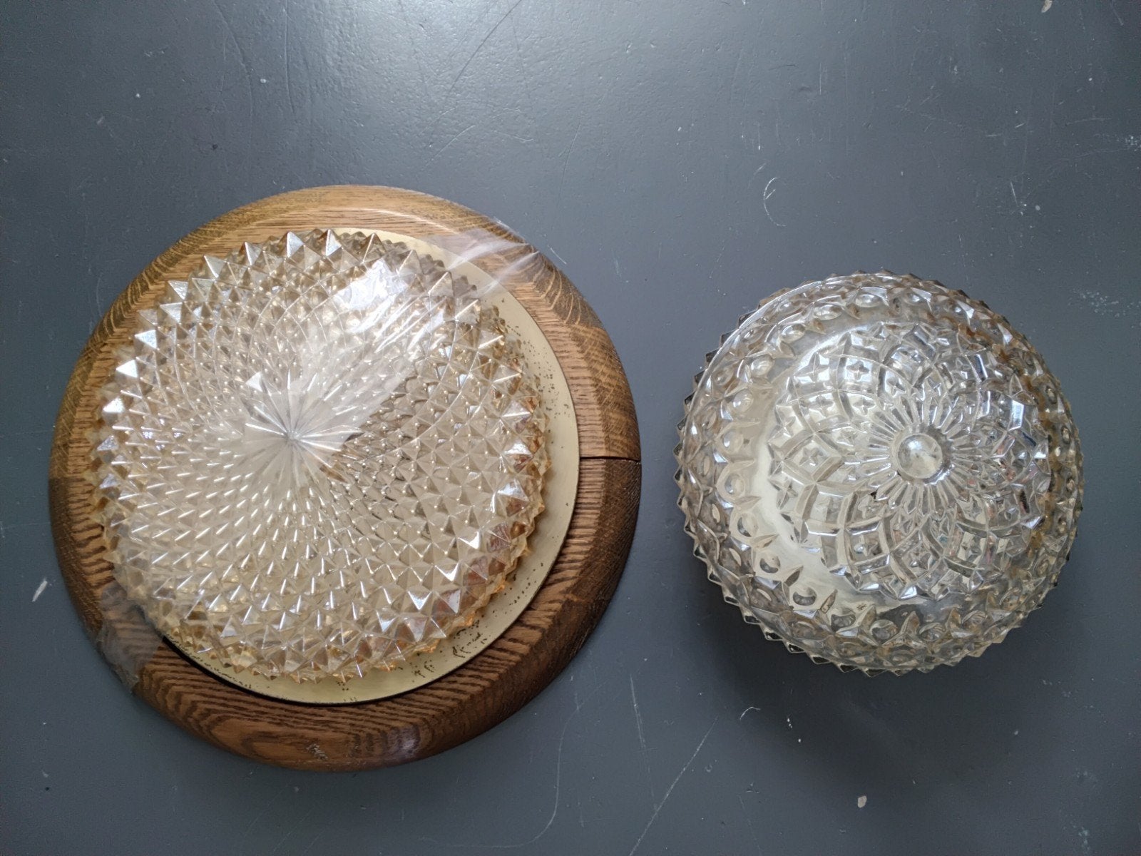 2 Prachtige vintage amberglas 1 ananas plafondlamp wandlamp, Ophalen, Glas