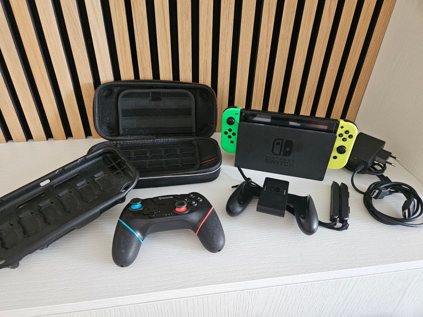 Nintendo Switch Original met extra controller en accessoires, Ophalen, Gebruikt, Met 2 controllers, Switch Original
