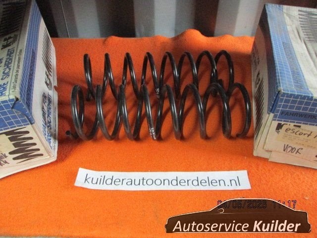 Set voorveren Ford Escort IV 1.6D 1.8D Orion II D KU4066 86A, -, Herkomst onderdeel bekend, -, Nieuw