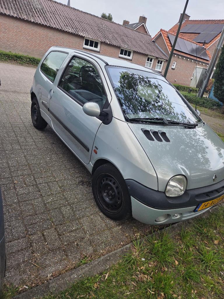 Renault Twingo 1.2 16V Dyna 2005 2001 Grijs, Voorwielaandrijving, Zwart, 4 cilinders, 4 stoelen