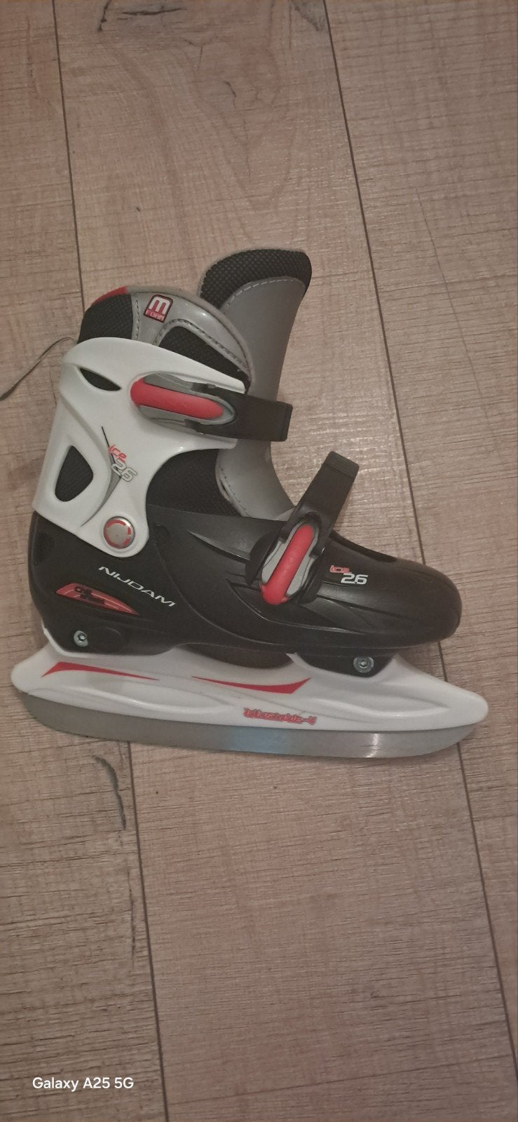 Nijdam IJshockeyschaatsen - Maat 34/ 37, Sport en Fitness, Schaatsen, Zo goed als nieuw, IJshockeyschaatsen, Nijdam, Ophalen