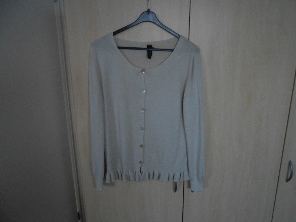 Mooi beige vest maat S/M van IZ NAIZ, Beige, Iz Naiz, Ophalen of Verzenden, Zo goed als nieuw