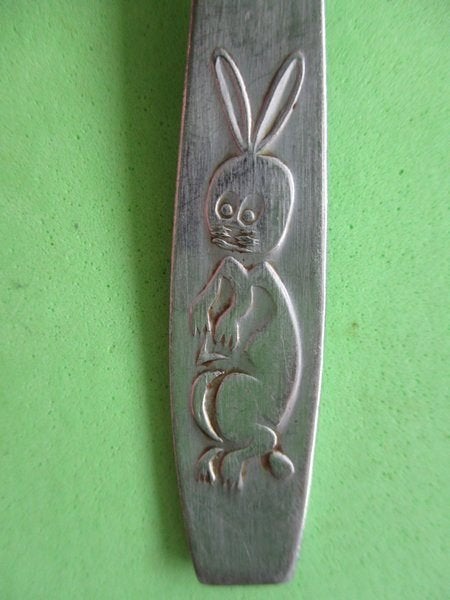 (KB5635) Kinderbestek Haasje kleine lepel, Ophalen of Verzenden, Gebruikt