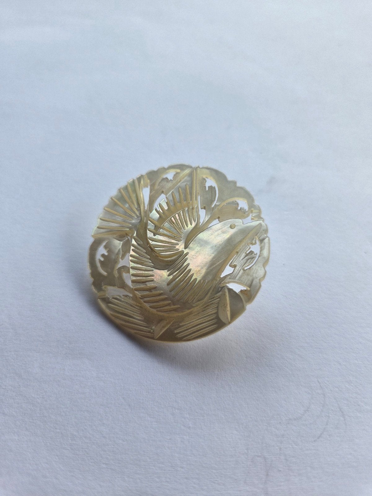 oude parelmoer broche, Overige materialen, 4 tot 7 cm, Verzenden, Zo goed als nieuw