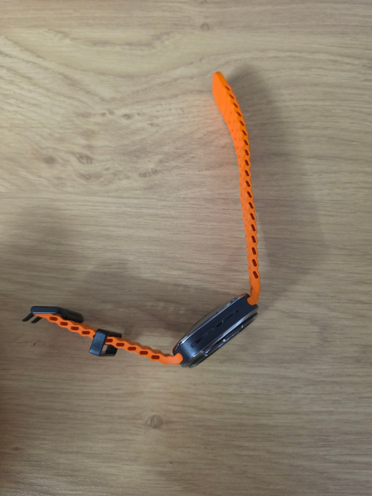 Foto 4 van Samsung Galaxy Watch Ultra (SM-L705F) LTE Titanium Silver