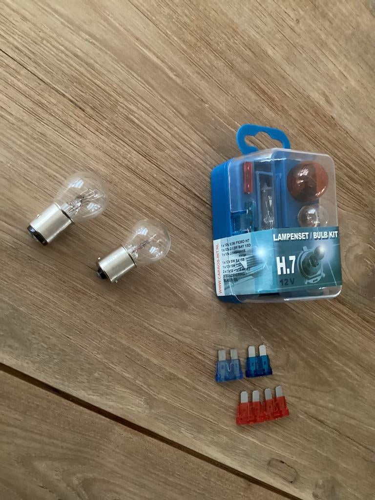 Complete H.7 - 12V lampenset - nieuw + losse - caravan auto, Ophalen of Verzenden, Nieuw