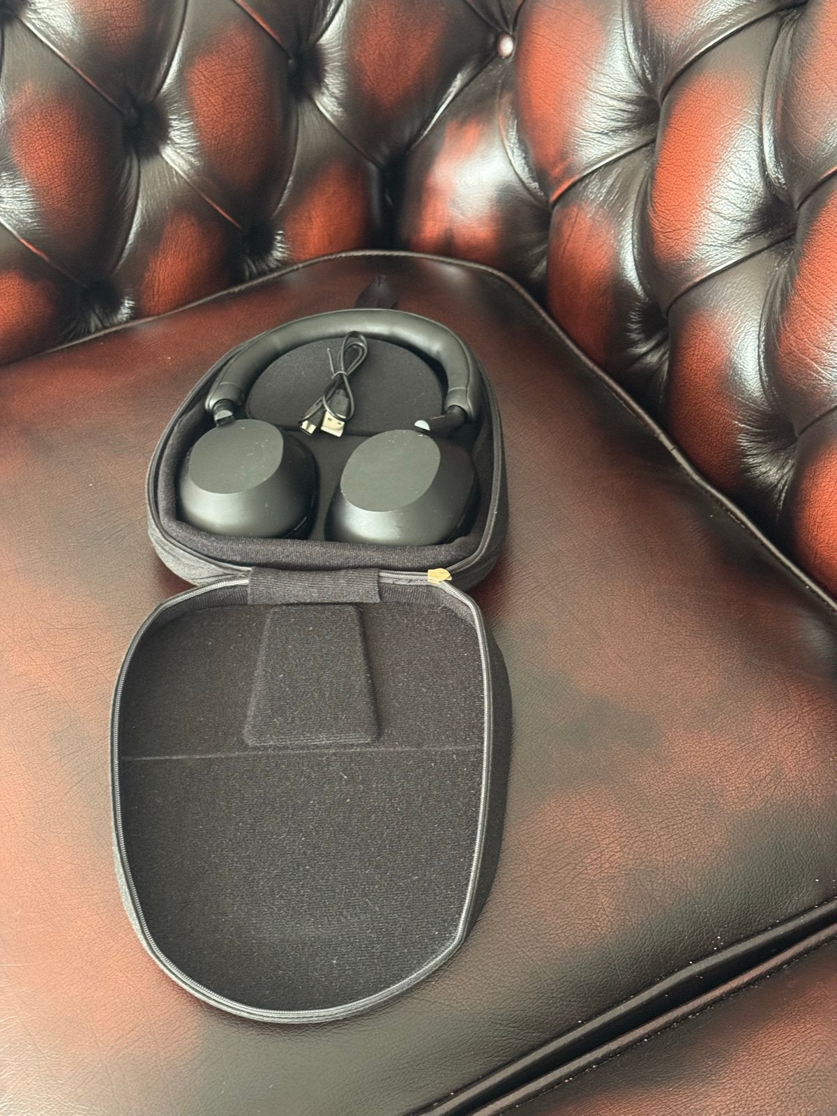 Foto 6 van Sony WH-1000XM5 Noise Cancelling Koptelefoon Zwart