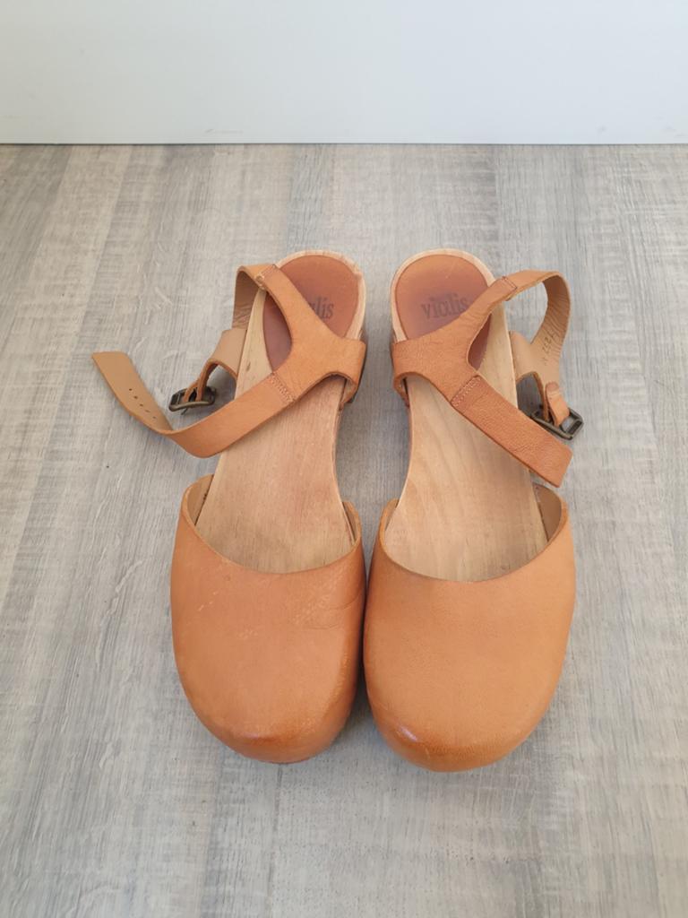 Vialis 40 sandalen nieuw cognac schoenen dames bruin hout, Nieuw, Bruin, Vialis, Sandalen of Muiltjes
