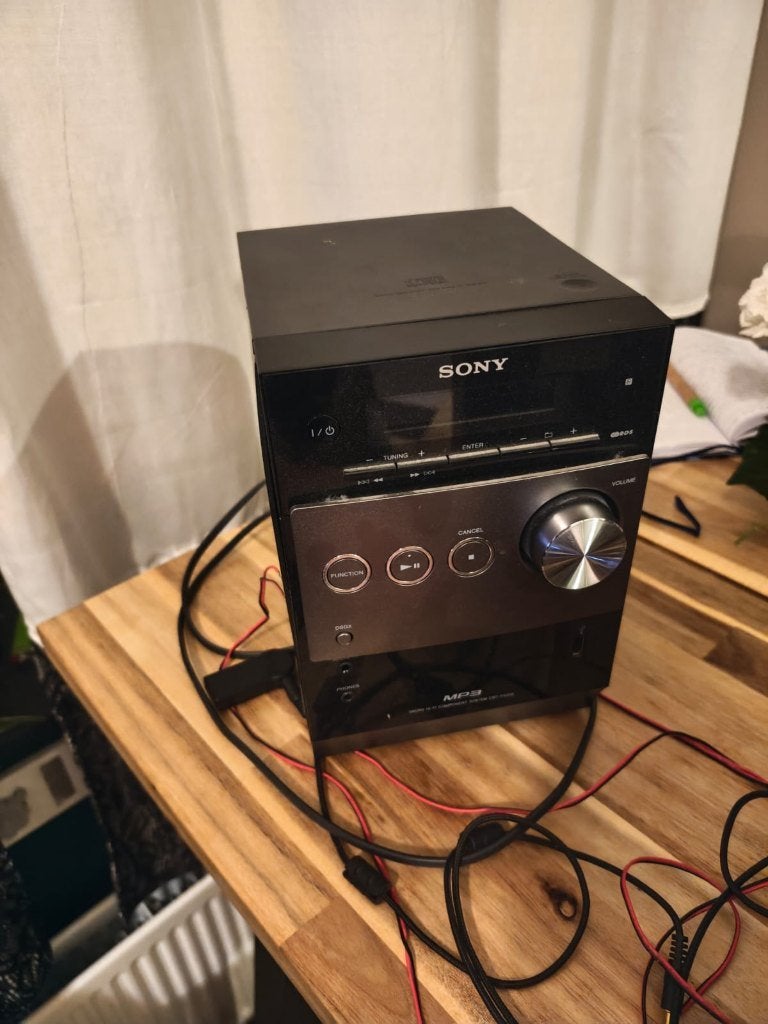 Sony 28W Micro Hi-Fi System with Bluetooth - Ready to Use, Overige merken, Gebruikt, Ophalen of Verzenden, Minder dan 60 watt