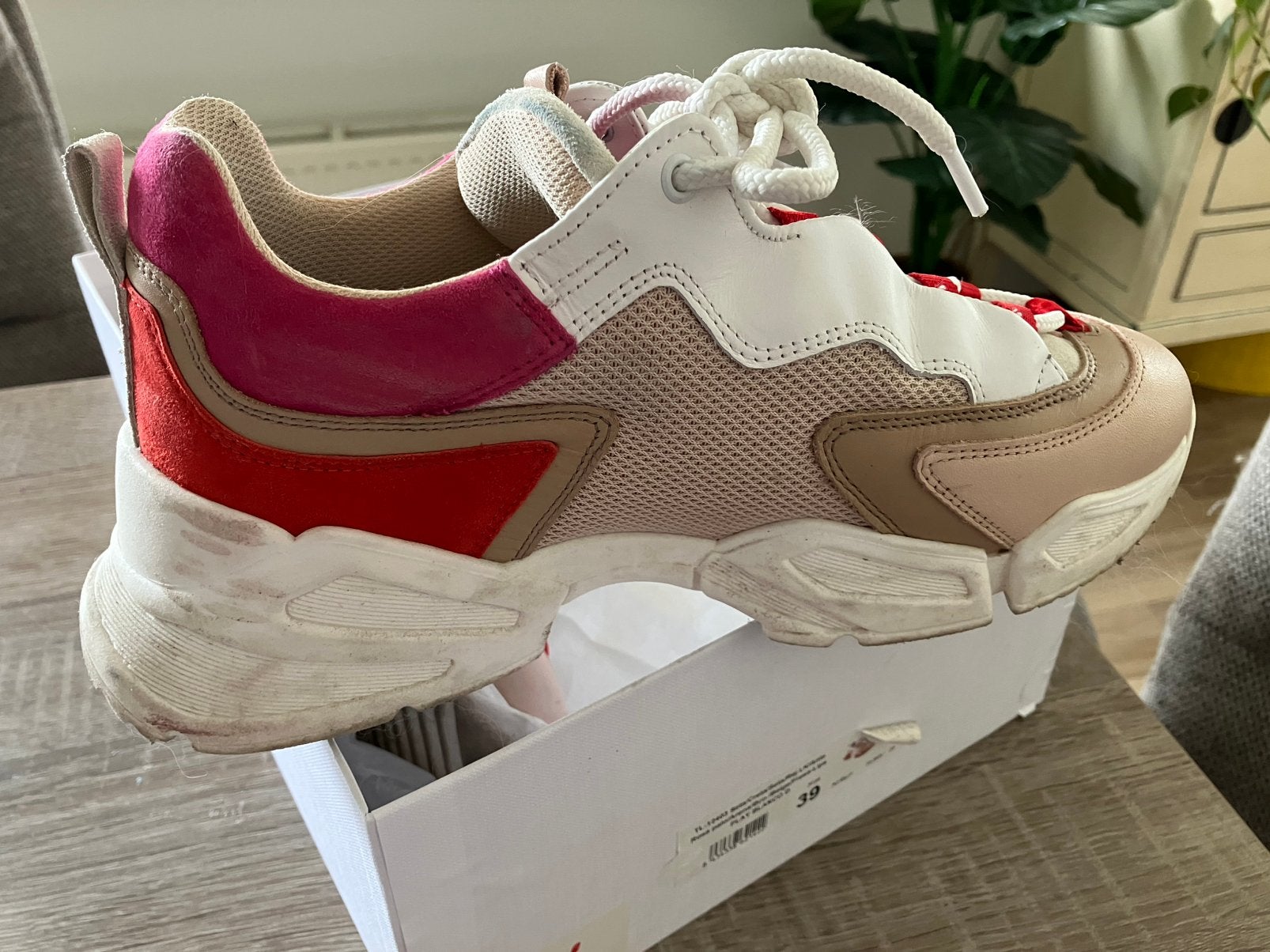 Toral sneakers maat 39, Ophalen of Verzenden, Zo goed als nieuw, Sneakers of Gympen