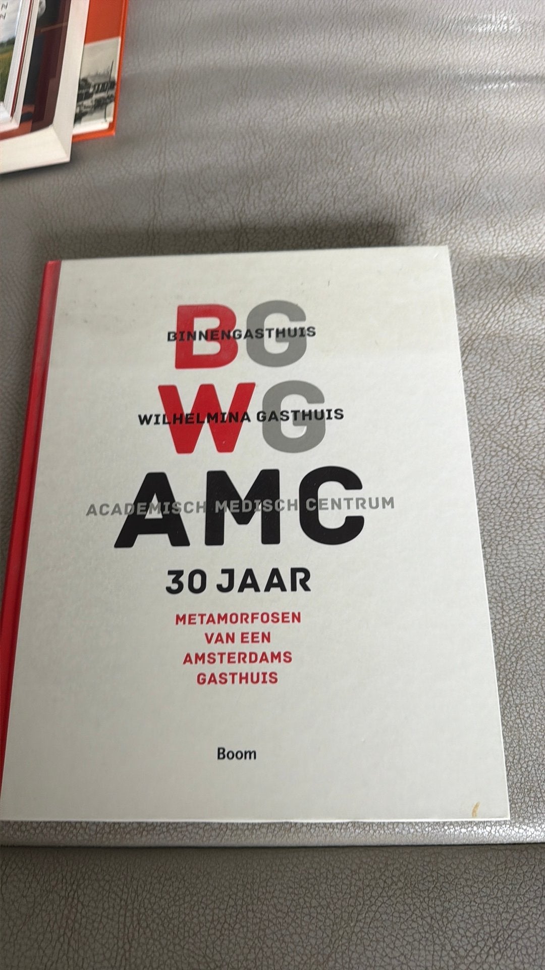 BG WG AMC BOEK OVER DEZE AMSTERDAMSE ZIEKENHUIZEN, Ophalen of Verzenden, Nieuw