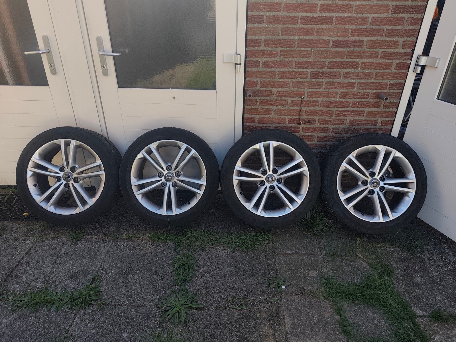 Originele 18" inch velgen Opel Insignia A zomerset Goodyear, Auto-onderdelen, Banden en Velgen, Ophalen, 18 inch, Banden en Velgen