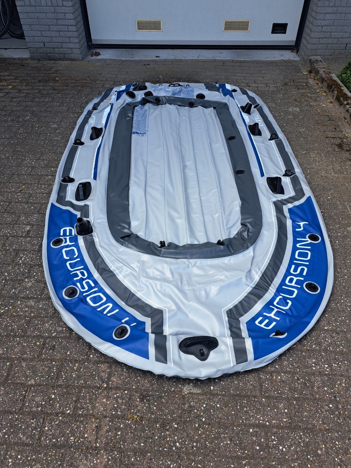 Opblaasboot Intex Excursion 4 met peddels en kussens, Watersport en Boten, Kano's, Ophalen of Verzenden